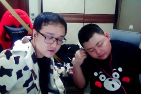 开云体育-包含【直播】西卡：为什么没有有一个人敢上去开团啊？全是蛆吗都在后面看？50亮502回复英雄联盟的词条