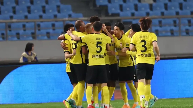 3-2、2-3足协杯8强出炉！蓉城申花国安冲冠，中甲诞生最大的简单介绍