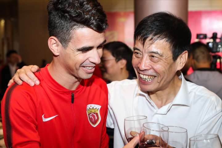 奥斯卡天价转会！随口开价，海港应允(盘古奥斯卡币今日行情)